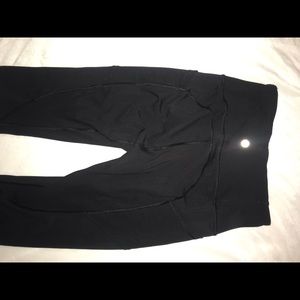 LULULEMON black leggings